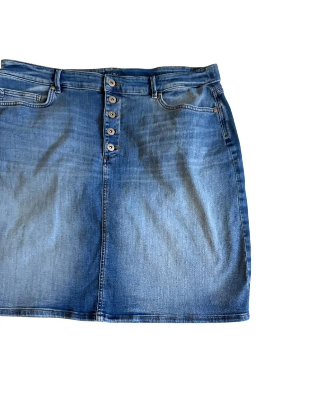 J JILL Denim Stretch Button Skirt Size 20